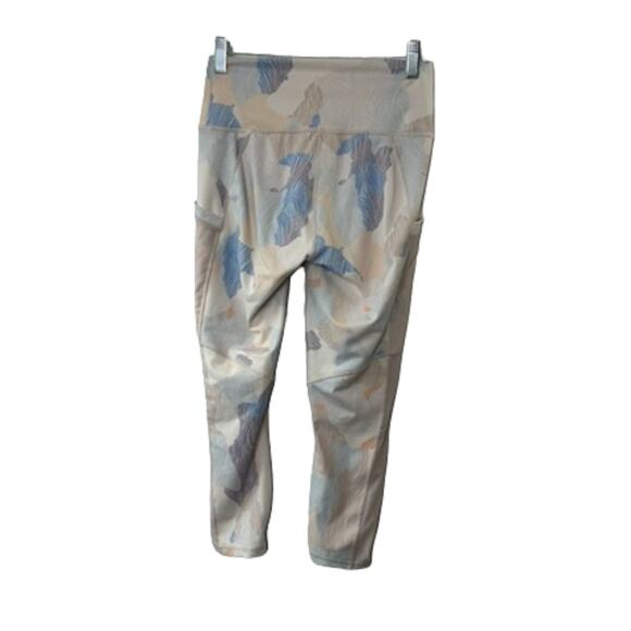 Fabletics POWERHOLD 22" Print Compression Leggings Women's Small Hip Pockets - Picture 6 of 7